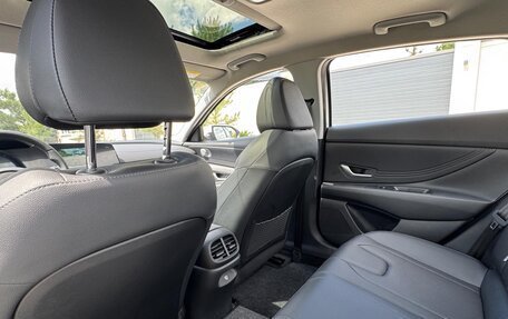 Hyundai Elantra, 2025 год, 2 320 000 рублей, 30 фотография