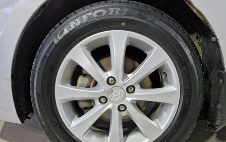 Hyundai Solaris II рестайлинг, 2011 год, 520 000 рублей, 13 фотография