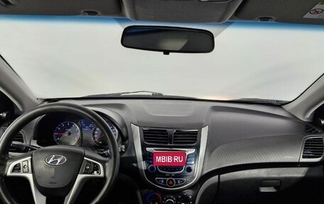 Hyundai Solaris II рестайлинг, 2011 год, 520 000 рублей, 17 фотография