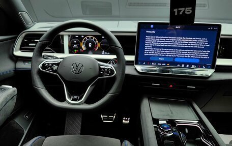 Volkswagen Teramont, 2025 год, 6 990 000 рублей, 16 фотография