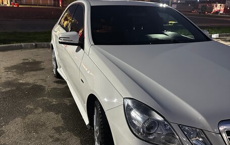 Mercedes-Benz E-Класс, 2011 год, 1 599 999 рублей, 3 фотография