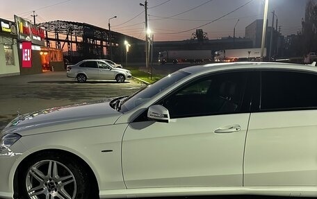 Mercedes-Benz E-Класс, 2011 год, 1 599 999 рублей, 7 фотография