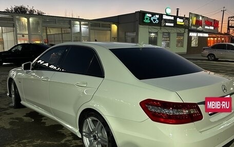 Mercedes-Benz E-Класс, 2011 год, 1 599 999 рублей, 10 фотография