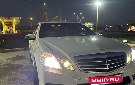 Mercedes-Benz E-Класс, 2011 год, 1 599 999 рублей, 25 фотография