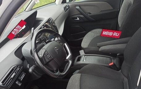 Citroen C4 Picasso II рестайлинг, 2017 год, 1 590 000 рублей, 10 фотография