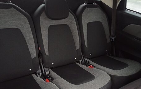 Citroen C4 Picasso II рестайлинг, 2017 год, 1 590 000 рублей, 11 фотография