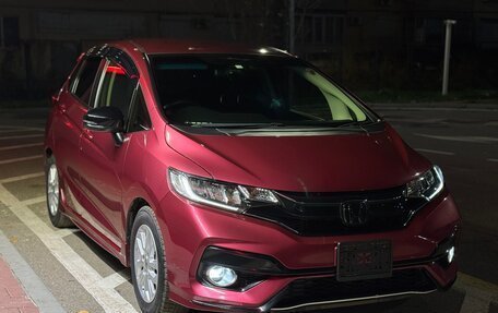 Honda Fit III, 2017 год, 1 250 000 рублей, 2 фотография