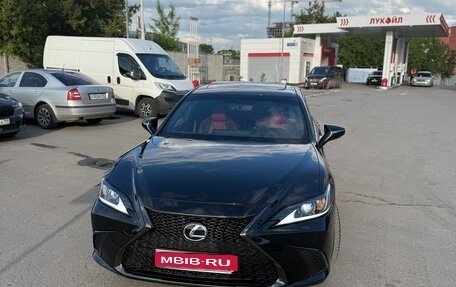 Lexus ES VII, 2021 год, 4 100 000 рублей, 1 фотография