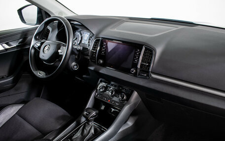 Skoda Karoq I, 2020 год, 2 390 000 рублей, 10 фотография