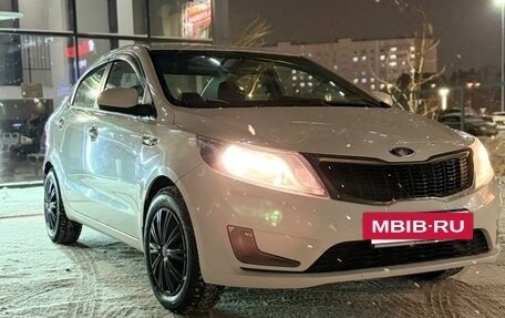 KIA Rio III рестайлинг, 2012 год, 800 000 рублей, 3 фотография