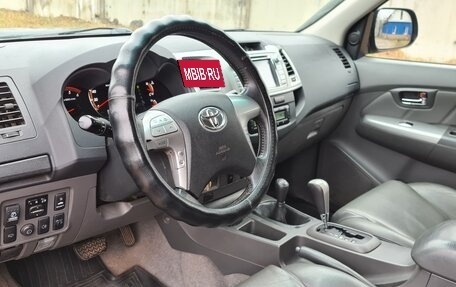 Toyota Hilux VII, 2012 год, 2 050 000 рублей, 3 фотография