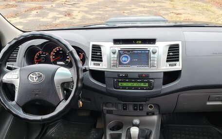 Toyota Hilux VII, 2012 год, 2 050 000 рублей, 37 фотография