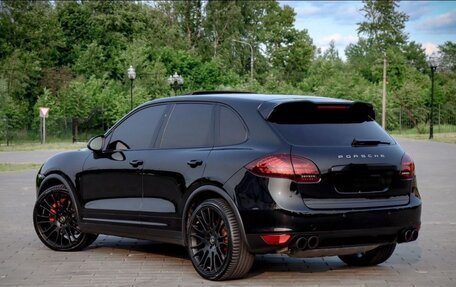 Porsche Cayenne III, 2011 год, 2 600 000 рублей, 3 фотография