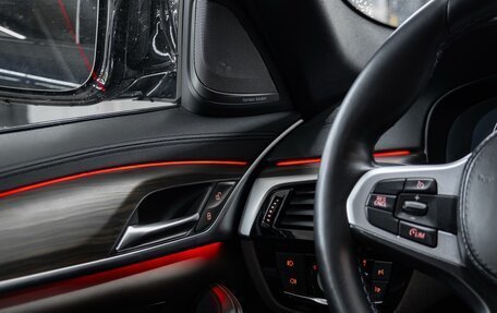 BMW 5 серия, 2018 год, 5 600 000 рублей, 23 фотография