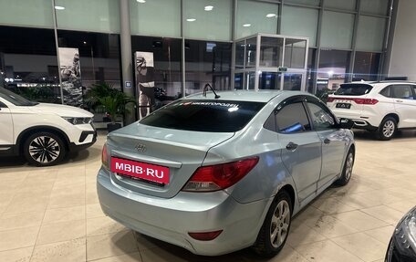 Hyundai Solaris II рестайлинг, 2011 год, 469 000 рублей, 4 фотография