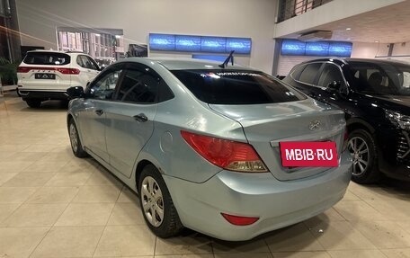 Hyundai Solaris II рестайлинг, 2011 год, 469 000 рублей, 2 фотография