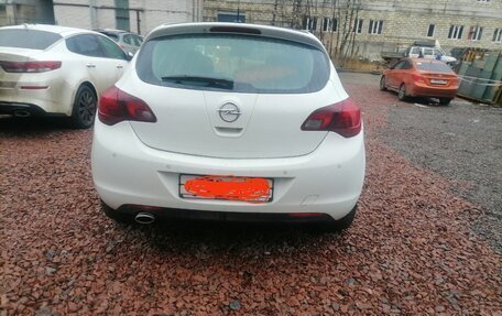 Opel Astra J, 2012 год, 760 000 рублей, 6 фотография
