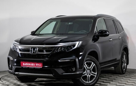 Honda Pilot III рестайлинг, 2018 год, 3 099 000 рублей, 1 фотография