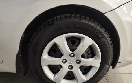 Hyundai Solaris II рестайлинг, 2011 год, 639 000 рублей, 9 фотография