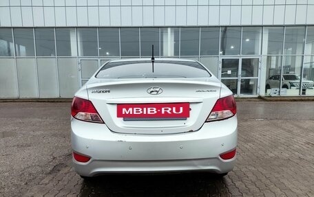 Hyundai Solaris II рестайлинг, 2011 год, 639 000 рублей, 6 фотография