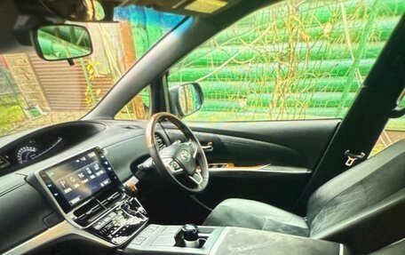 Toyota Estima III рестайлинг -2, 2017 год, 2 913 000 рублей, 6 фотография