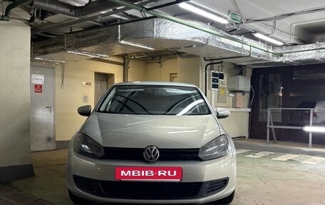 Volkswagen Golf VI, 2011 год, 860 000 рублей, 3 фотография