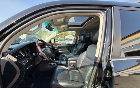 Lexus LX III, 2010 год, 3 800 000 рублей, 11 фотография