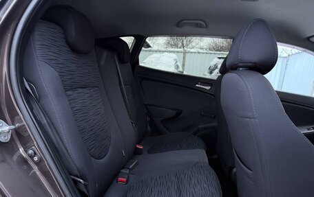 Hyundai Solaris II рестайлинг, 2015 год, 999 000 рублей, 7 фотография