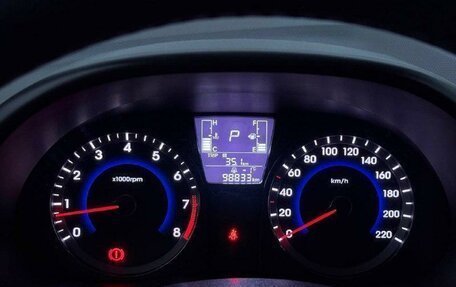 Hyundai Solaris II рестайлинг, 2015 год, 999 000 рублей, 12 фотография