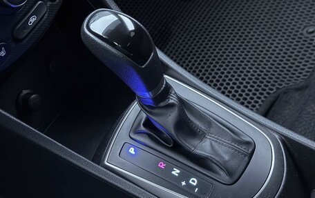 Hyundai Solaris II рестайлинг, 2015 год, 999 000 рублей, 11 фотография