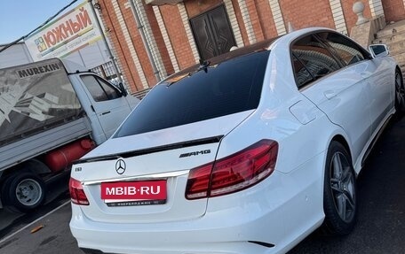 Mercedes-Benz E-Класс, 2013 год, 1 650 000 рублей, 2 фотография