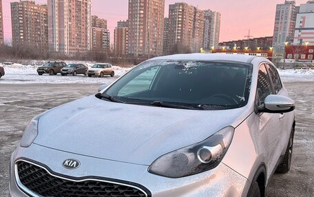 KIA Sportage IV рестайлинг, 2018 год, 2 050 000 рублей, 2 фотография