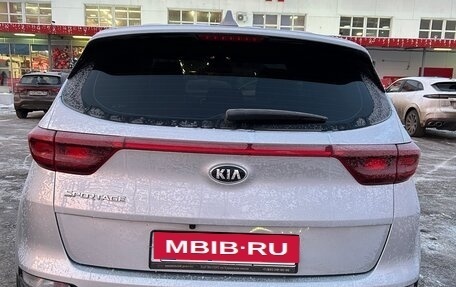 KIA Sportage IV рестайлинг, 2018 год, 2 050 000 рублей, 5 фотография