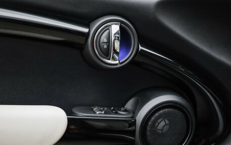 MINI Hatch, 2019 год, 2 890 000 рублей, 29 фотография