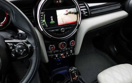 MINI Hatch, 2019 год, 2 890 000 рублей, 25 фотография