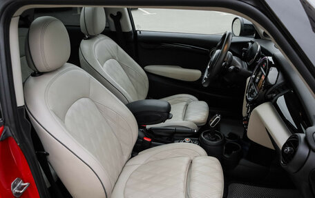 MINI Hatch, 2019 год, 2 890 000 рублей, 31 фотография