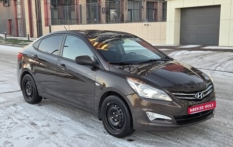 Hyundai Solaris II рестайлинг, 2016 год, 1 100 000 рублей, 1 фотография