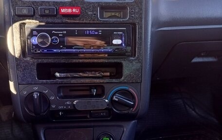 Toyota Carina E, 1997 год, 350 000 рублей, 6 фотография