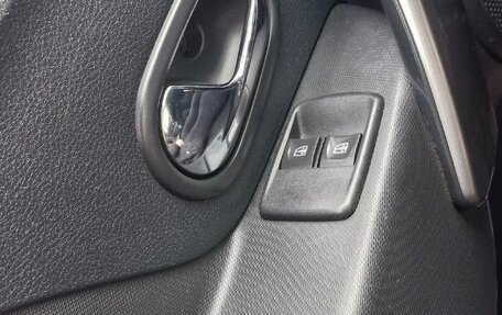 Renault Sandero II рестайлинг, 2014 год, 680 000 рублей, 11 фотография