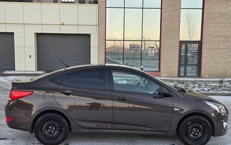 Hyundai Solaris II рестайлинг, 2016 год, 1 100 000 рублей, 3 фотография