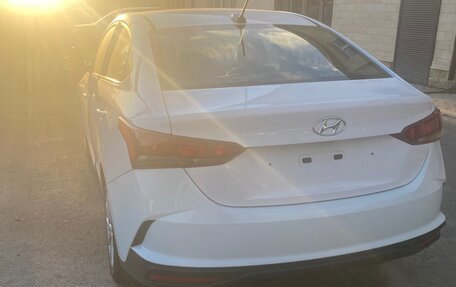 Hyundai Solaris II рестайлинг, 2021 год, 1 290 000 рублей, 5 фотография