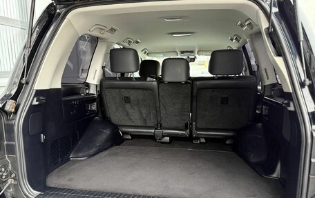 Toyota Land Cruiser 200, 2019 год, 6 190 000 рублей, 13 фотография