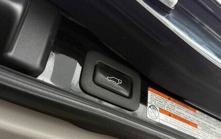 Toyota Land Cruiser 200, 2019 год, 6 190 000 рублей, 14 фотография