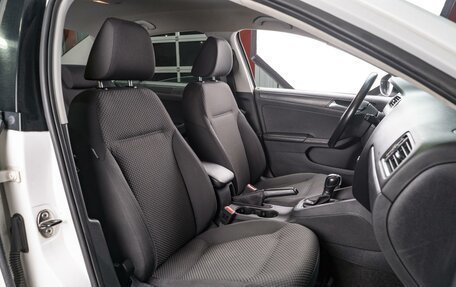 Volkswagen Jetta VI, 2013 год, 1 099 000 рублей, 8 фотография