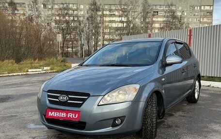 KIA cee'd I рестайлинг, 2009 год, 625 000 рублей, 1 фотография