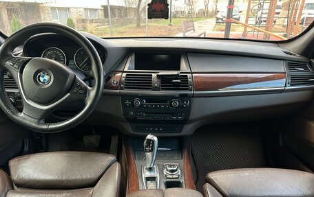 BMW X5, 2010 год, 2 100 000 рублей, 11 фотография