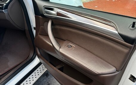 BMW X5, 2010 год, 2 100 000 рублей, 16 фотография