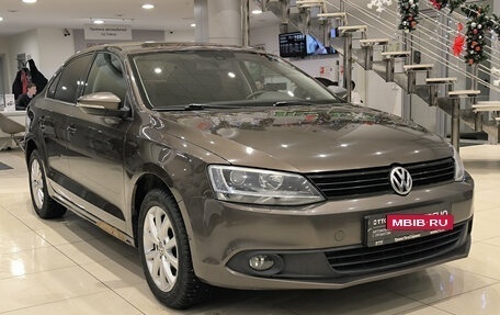 Volkswagen Jetta VI, 2012 год, 1 050 000 рублей, 3 фотография
