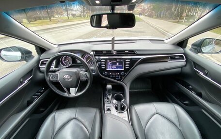 Toyota Camry, 2020 год, 2 900 000 рублей, 27 фотография