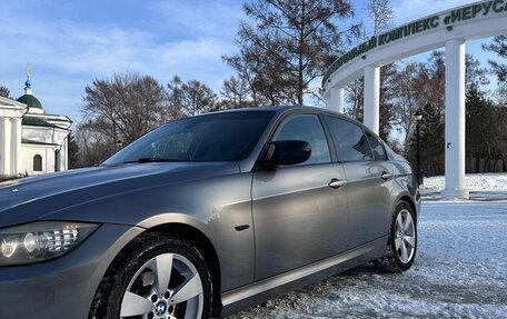 BMW 3 серия, 2011 год, 1 000 000 рублей, 2 фотография